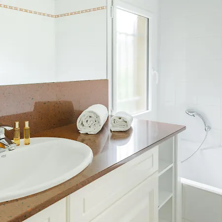Ferienpark Residence Lagrange Vacances Villas La Clairiere Aux Chevreuils 4*