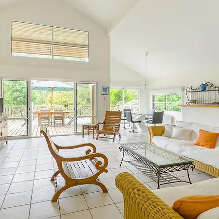 Ferienpark Residence Lagrange Vacances Villas La Clairiere Aux Chevreuils 4*