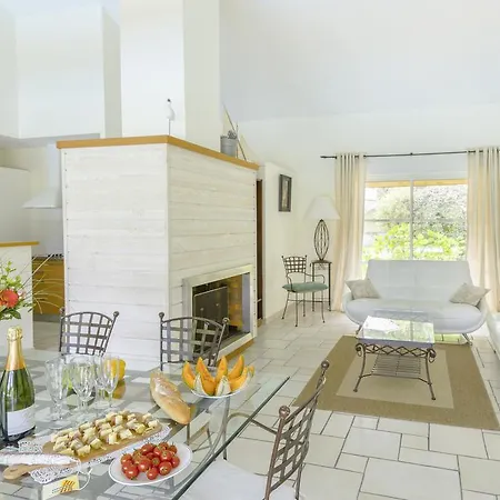 Residence Lagrange Vacances Villas La Clairiere Aux Chevreuils